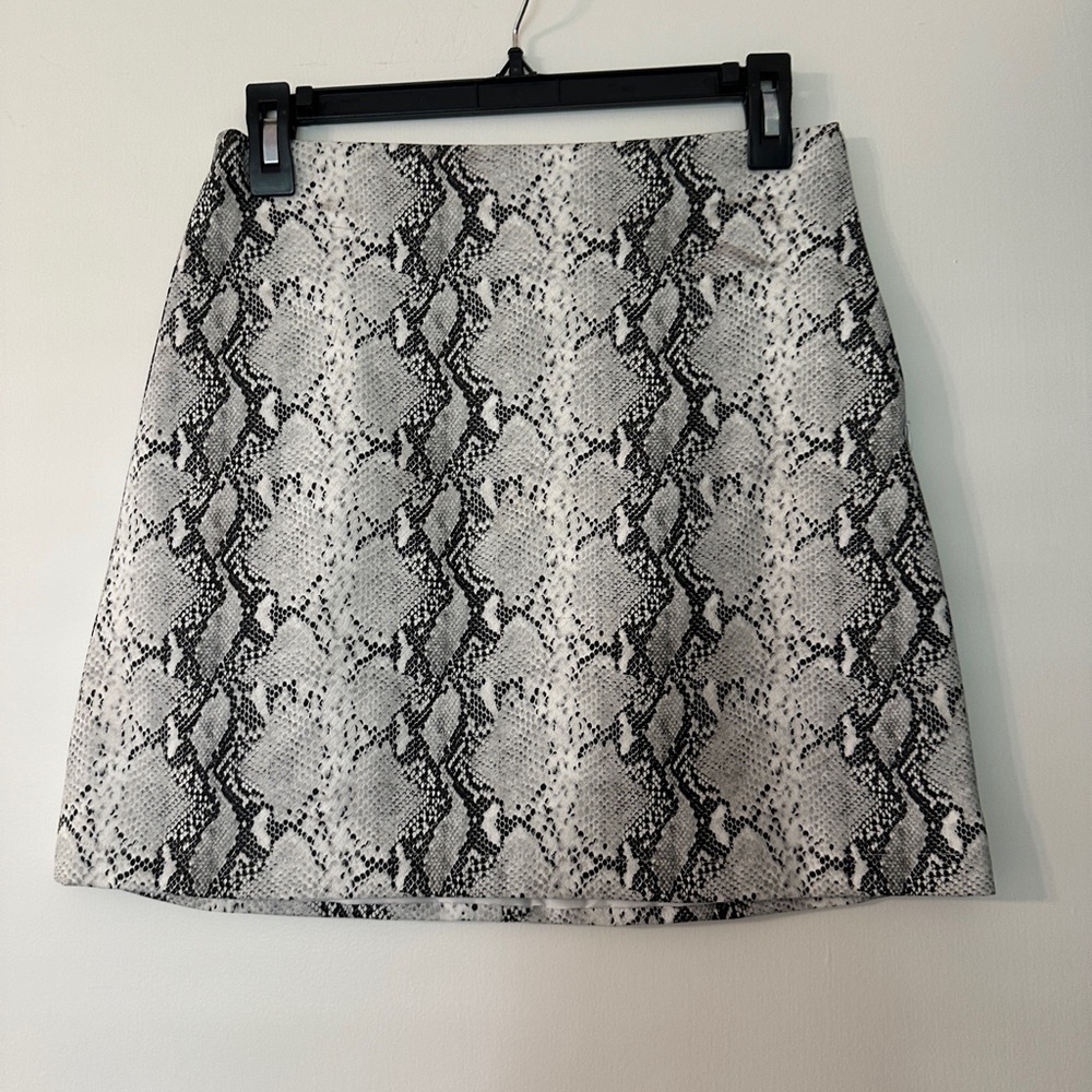 Cupcakes and Cashmere Ramona Faux-Leather Snake Print Mini Skirt